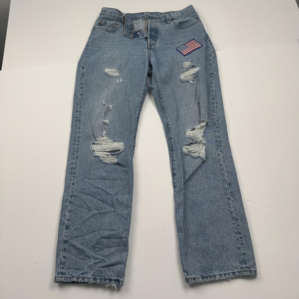 Levis 501 Jeans Womens 28x32 (29x30) Blue Distressed American Flag Patch